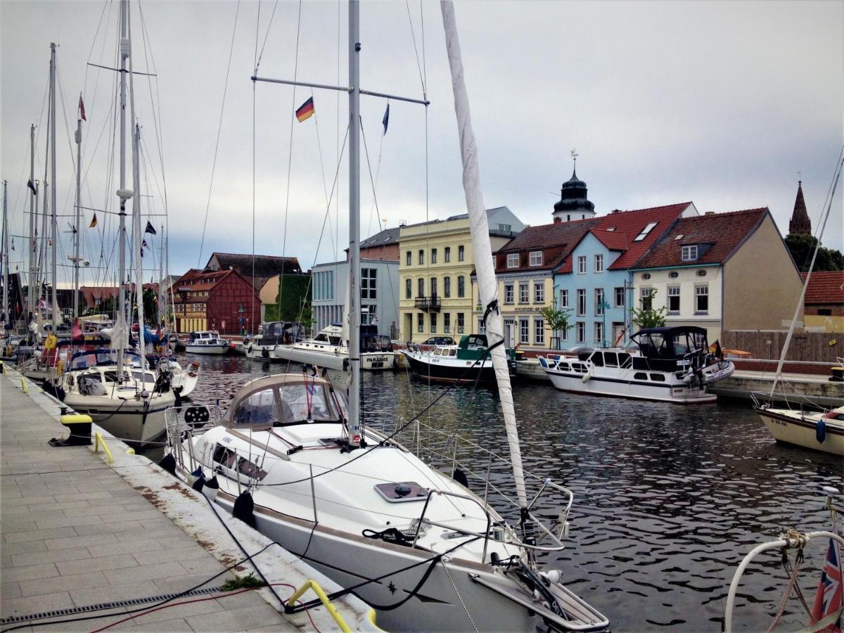 Fischerhaus Godewind 60 qm Altwarp Exterior foto