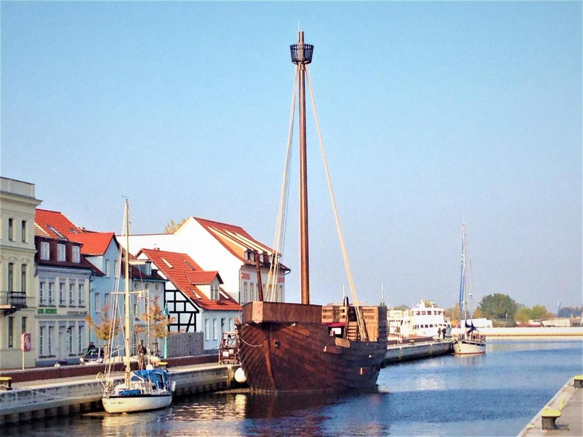 Fischerhaus Godewind 60 qm Altwarp Exterior foto