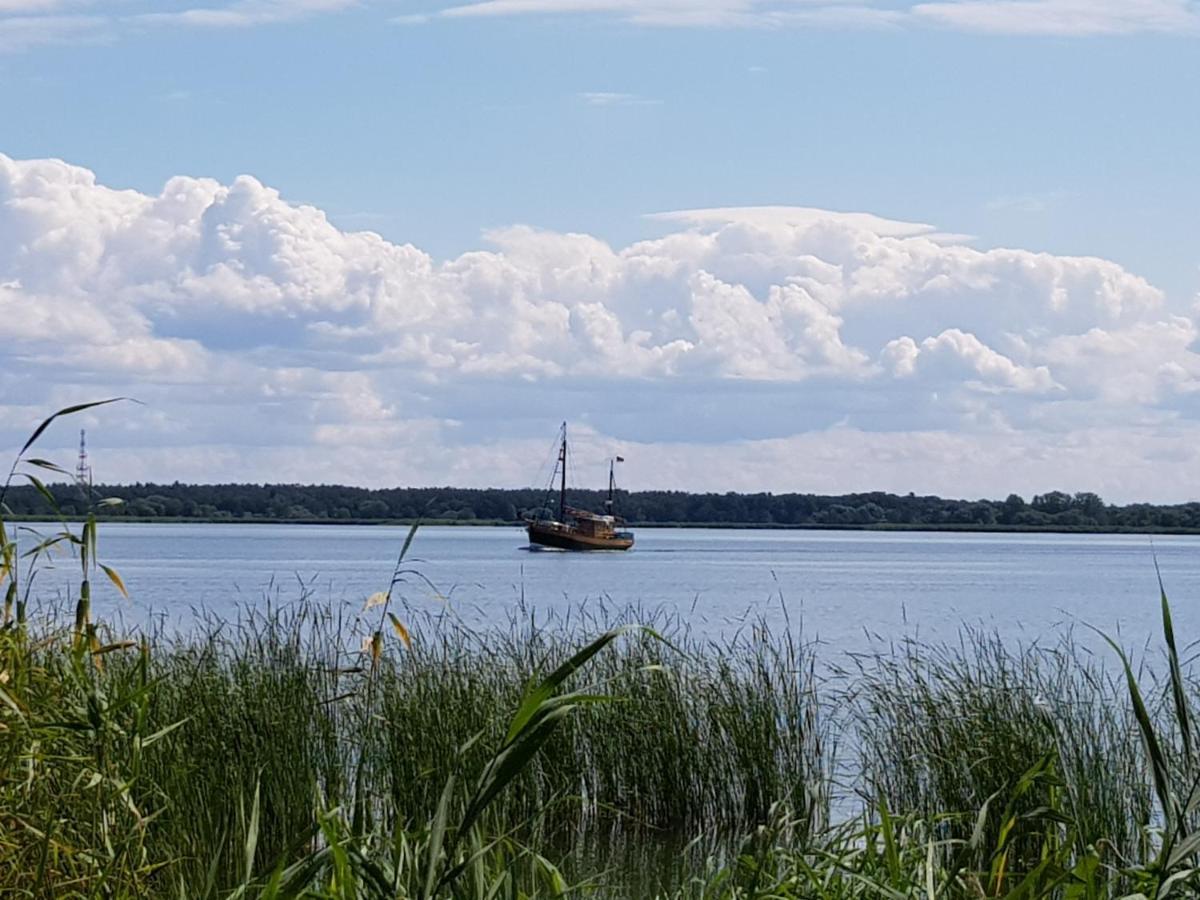 Fischerhaus Godewind 60 qm Altwarp Exterior foto